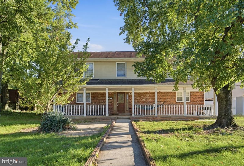 8039 New Riggs Rd, Hyattsville, MD 20783