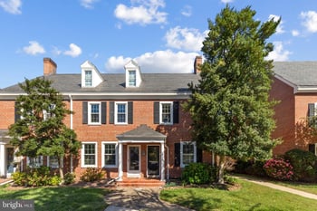 4507 36th St S, Arlington, VA 22206