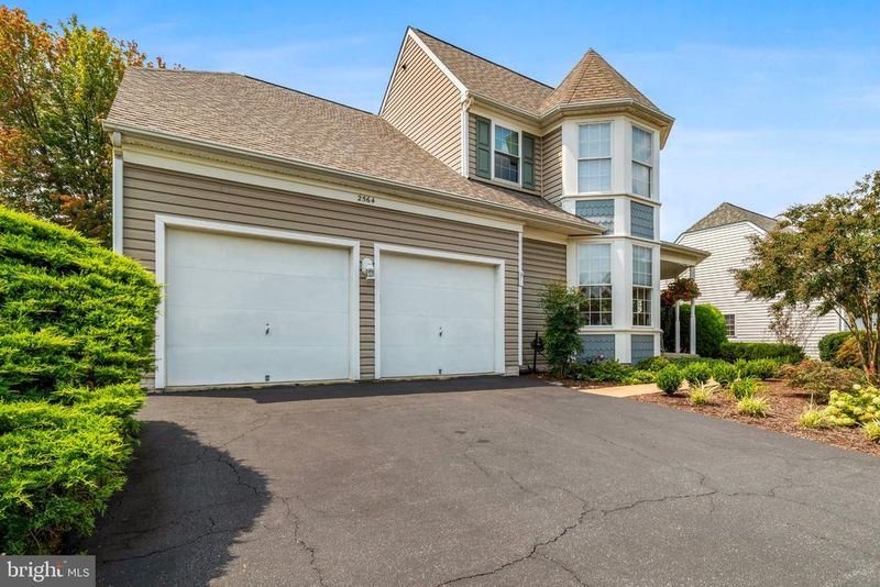 2564 Bear Den Rd, Frederick, MD 21701