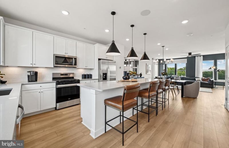 42633 Black Angus Dr, Ashburn, VA 20148