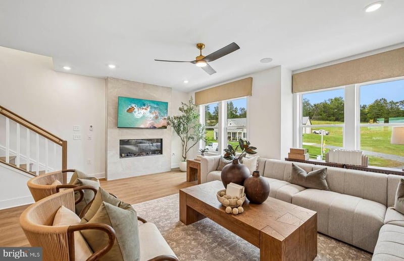 42596 Waxpool Rd, Ashburn, VA 20148