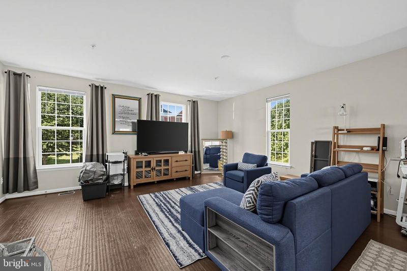 12199 Montreat Pl, Waldorf, MD 20601