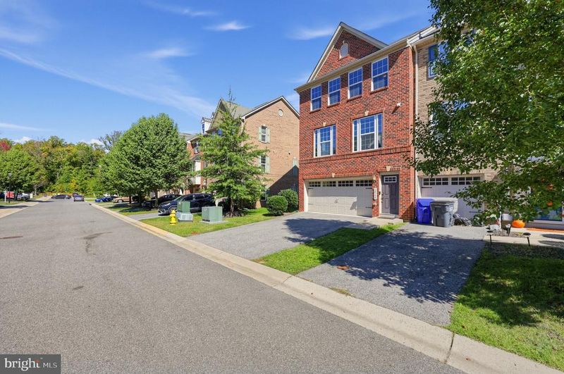12199 Montreat Pl, Waldorf, MD 20601