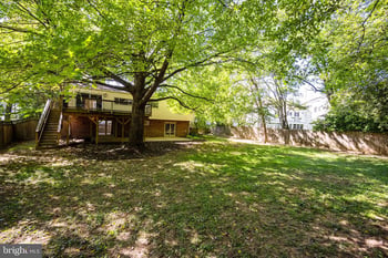 1317 Macbeth St, Mclean, VA 22102