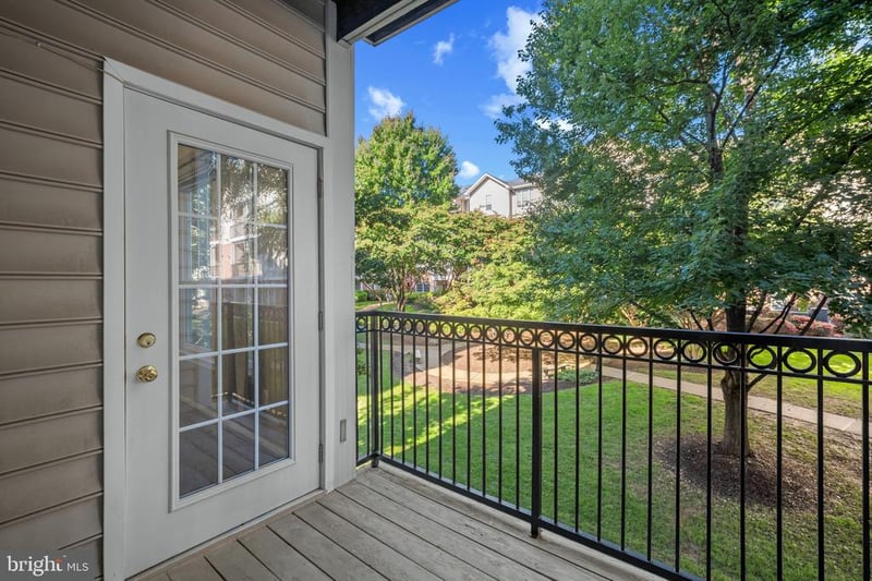 1580 Spring Gate Dr #4216, Mclean, VA 22102