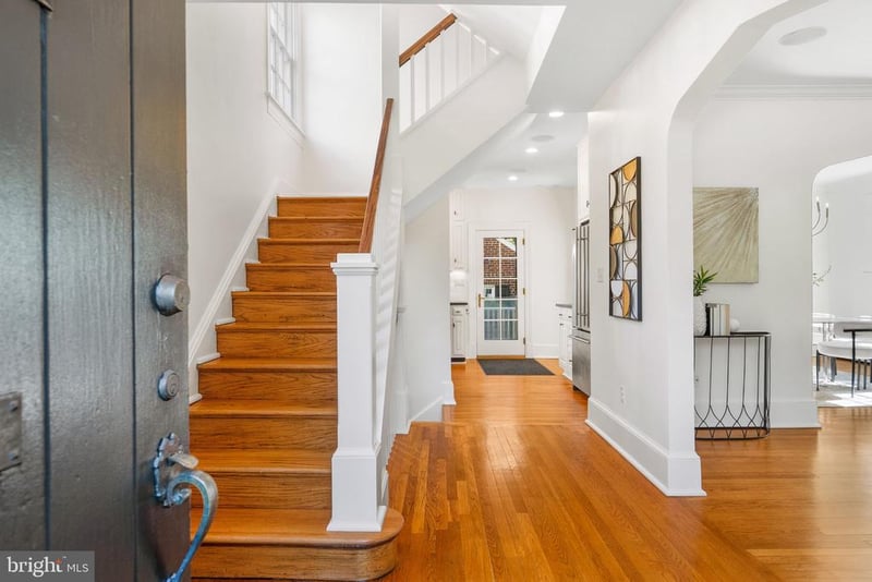 406 Upland Pl, Alexandria, VA 22301