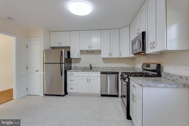 1904 Beulah Rd, Vienna, VA 22182