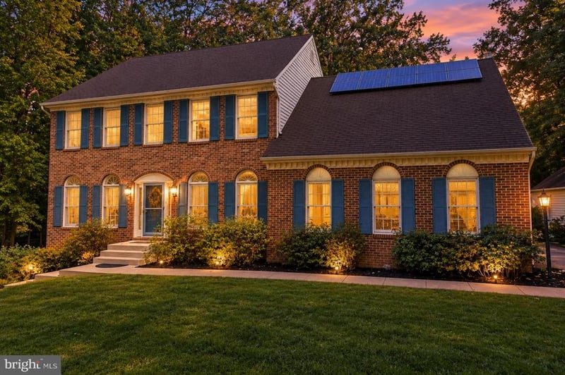 8901 Misty Hollow Ln, Nokesville, VA 20181