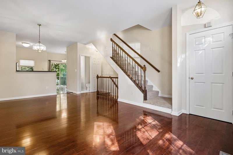 16116 Taconic Cir, Dumfries, VA 22025