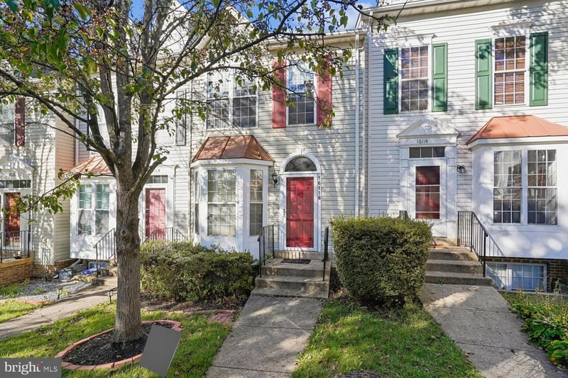 16116 Taconic Cir, Dumfries, VA 22025