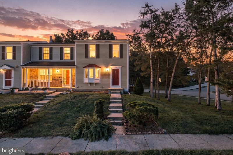 7123 Dijohn Court Dr, Alexandria, VA 22315