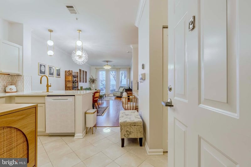 12000 Market St #132, Reston, VA 20190