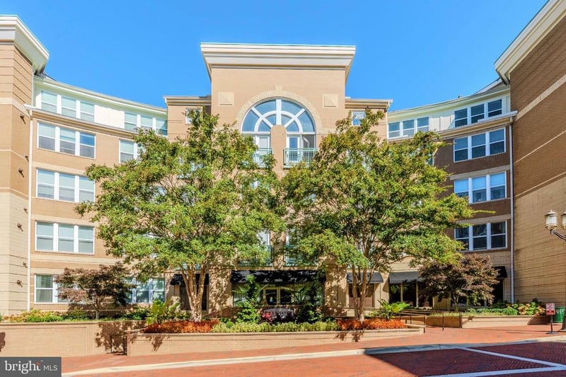 12000 Market St #132, Reston, VA 20190