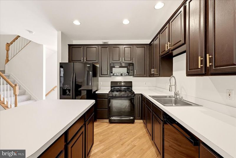 6566 Trask Ter, Alexandria, VA 22315