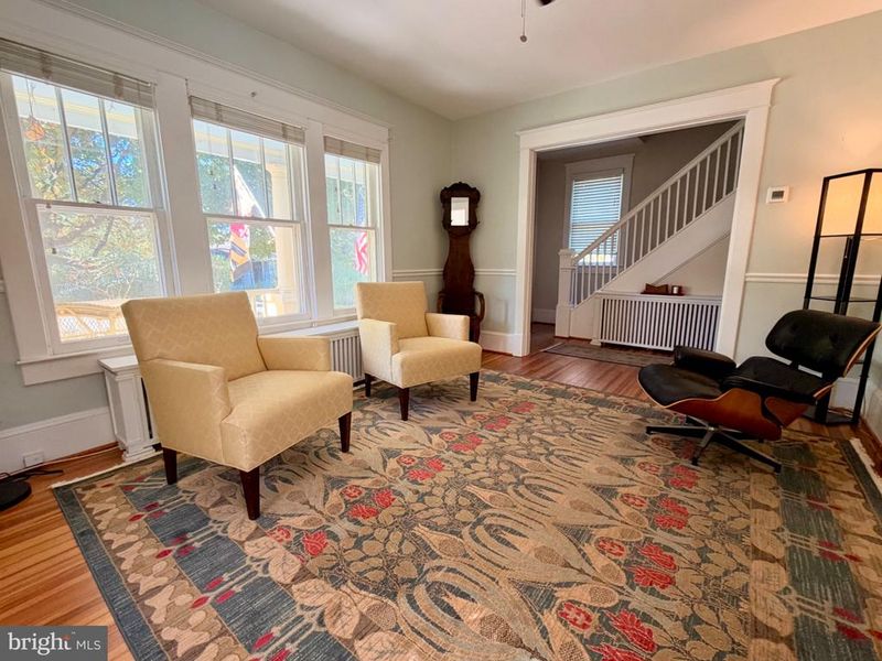 3 High St, Brookeville, MD 20833