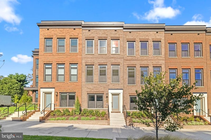 5608 Brookside Dr, Bethesda, MD 20815