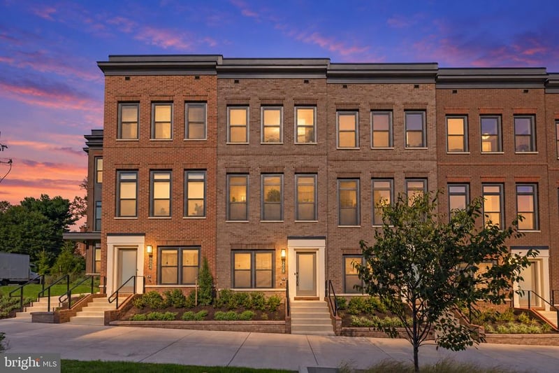 5608 Brookside Dr, Bethesda, MD 20815