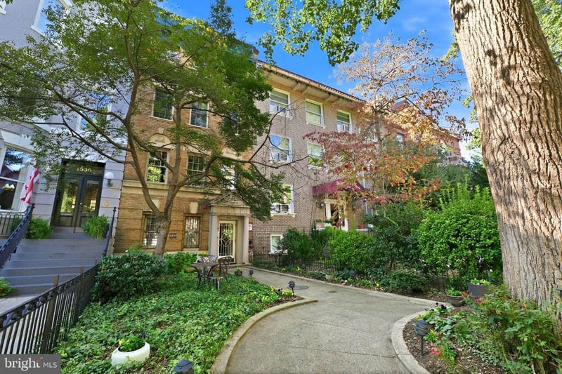 1838 16th NW #3, Washington, DC 20009