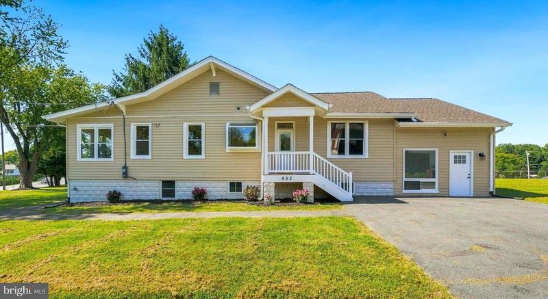 692 Ridge, Mount Airy, MD 21771