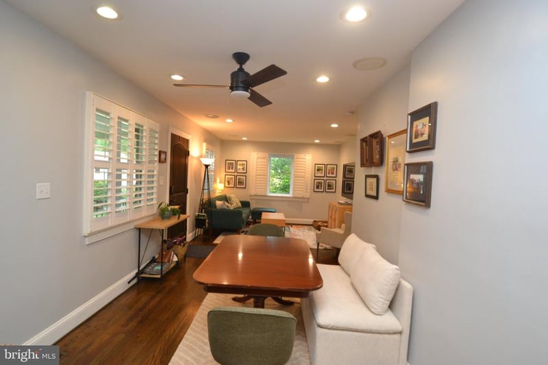 7133 Oakland Ave, Falls Church, VA 22042