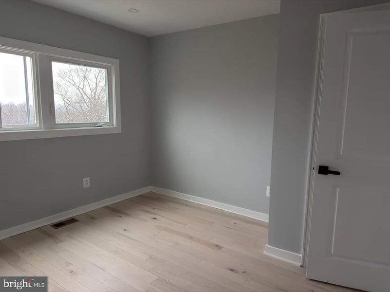 120 Taussig Pl NE, Washington, DC 20011