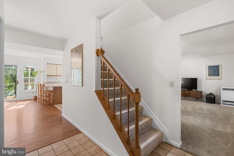 744 Dividing Creek Rd, Arnold, MD 21012