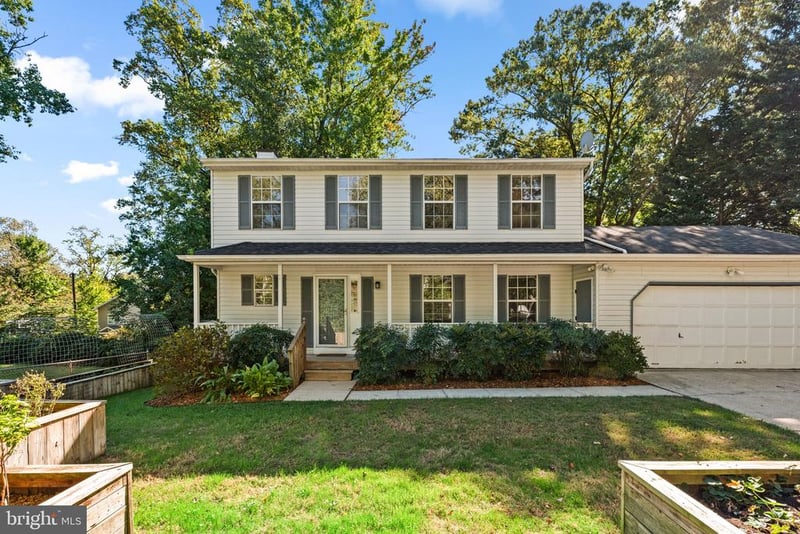 744 Dividing Creek Rd, Arnold, MD 21012