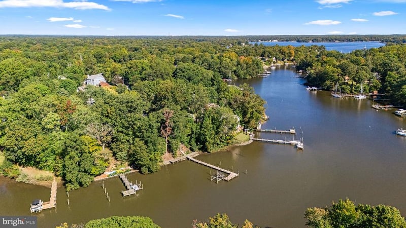 744 Dividing Creek Rd, Arnold, MD 21012
