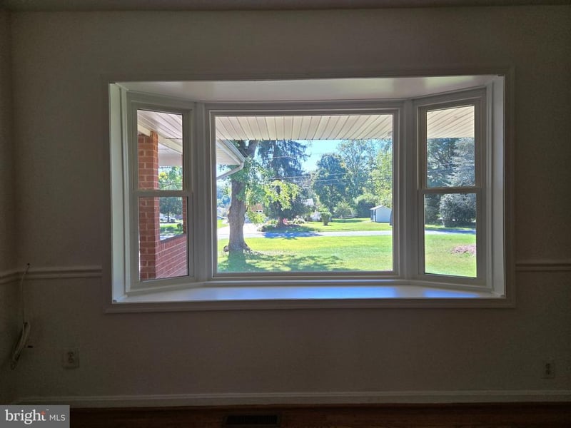 15451 Thompson Rd, Silver Spring, MD 20905