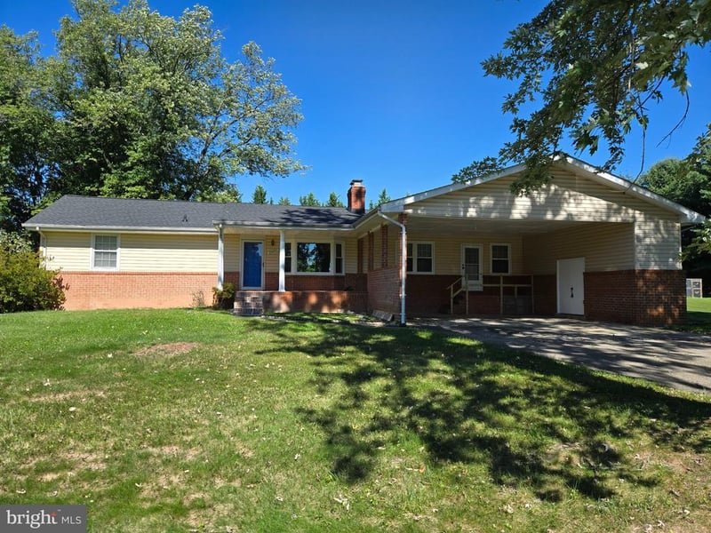 15451 Thompson Rd, Silver Spring, MD 20905
