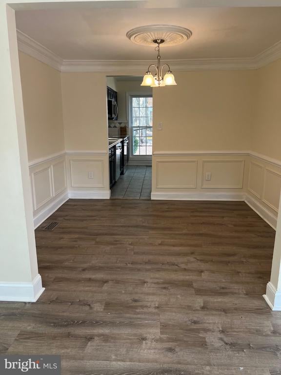 8440 Willow Glen Ct, Manassas, VA 20110