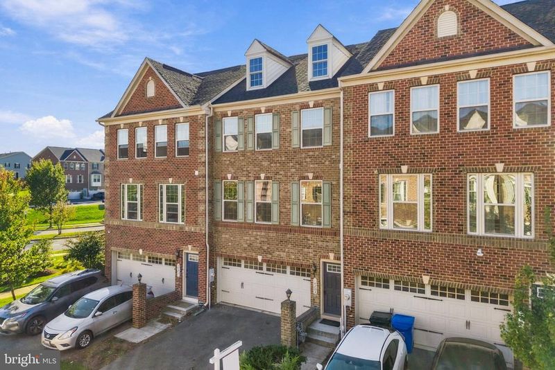 14203 Westside Ridge Dr, Laurel, MD 20707