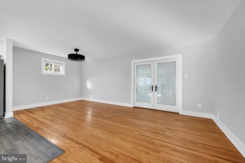 15406 Alan Dr, Laurel, MD 20707