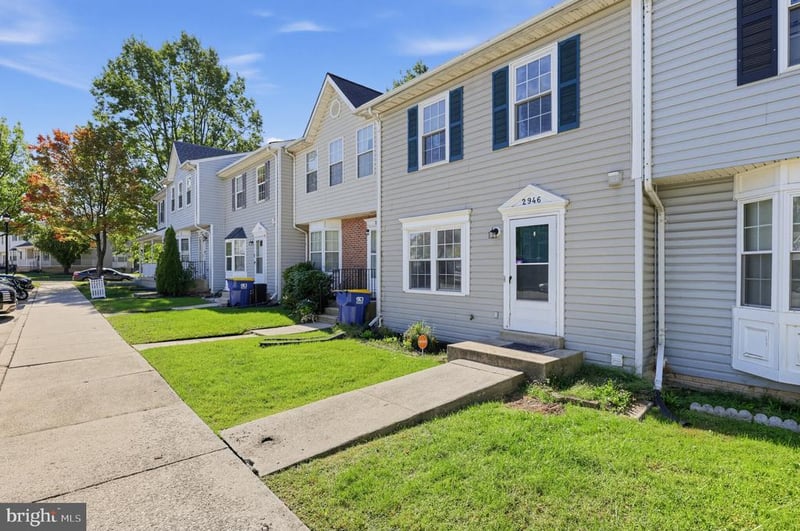 2946 Buckthorn Ct, Lanham, MD 20706
