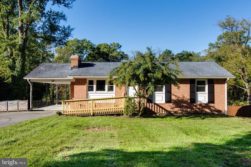 6734 Allview Dr, Columbia, MD 21046