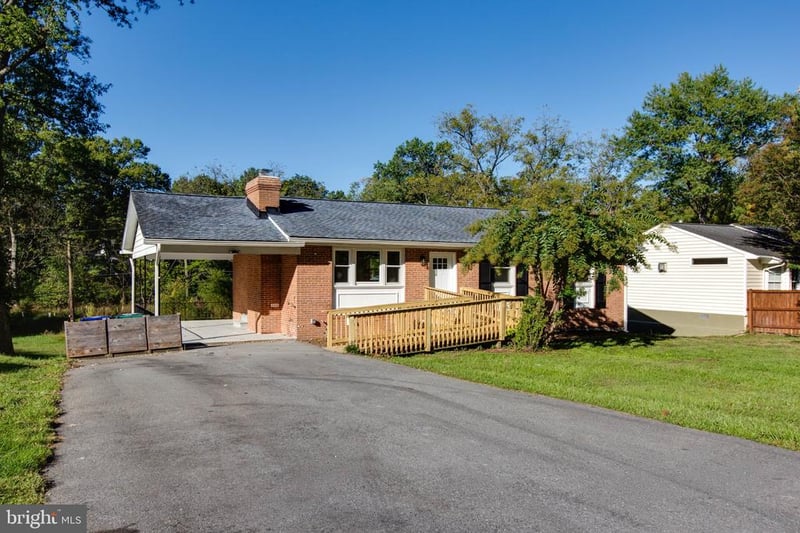 6734 Allview Dr, Columbia, MD 21046