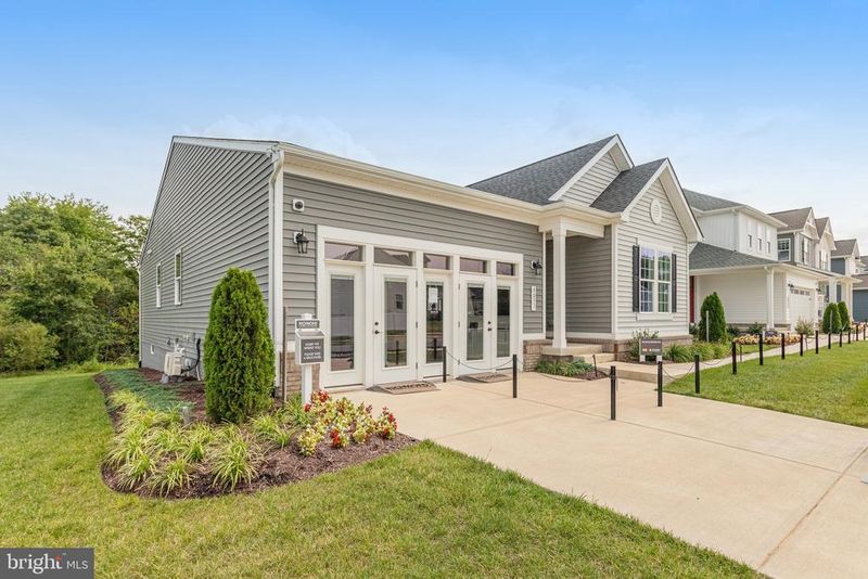 8051 Mckay St, Bealeton, VA 22712