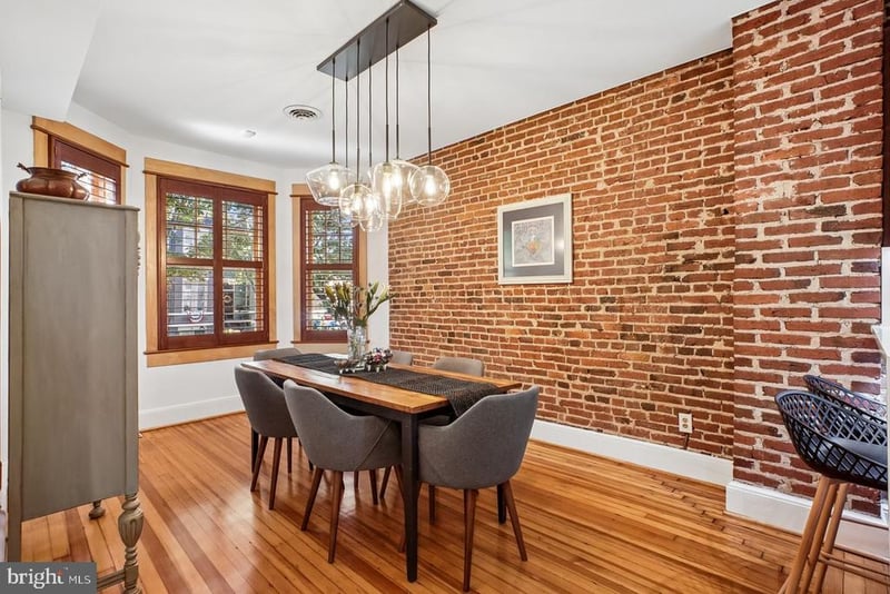 511 7th St NE, Washington, DC 20002