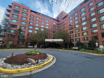 1021 Arlington Blvd #829, Arlington, VA 22209