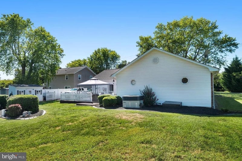 3105 James Madison Hw, Haymarket, VA 20169