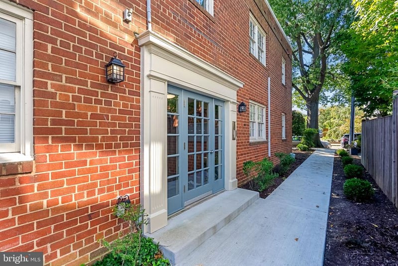 415 N West St #3, Alexandria, VA 22314