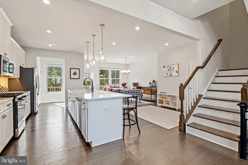 8281 Kippis Rd, Millersville, MD 21108