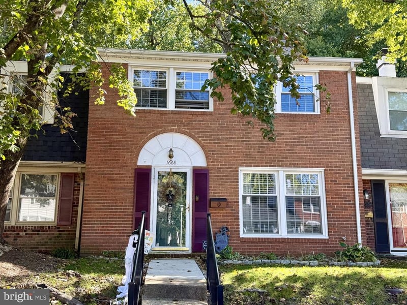 1668 Walleye Dr, Crofton, MD 21114