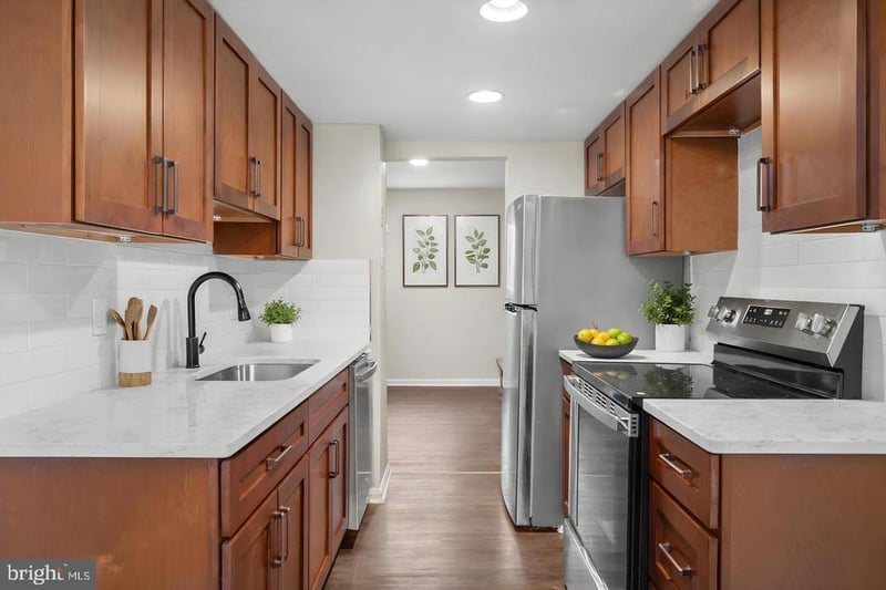 813 Delafield St NE, Washington, DC 20017