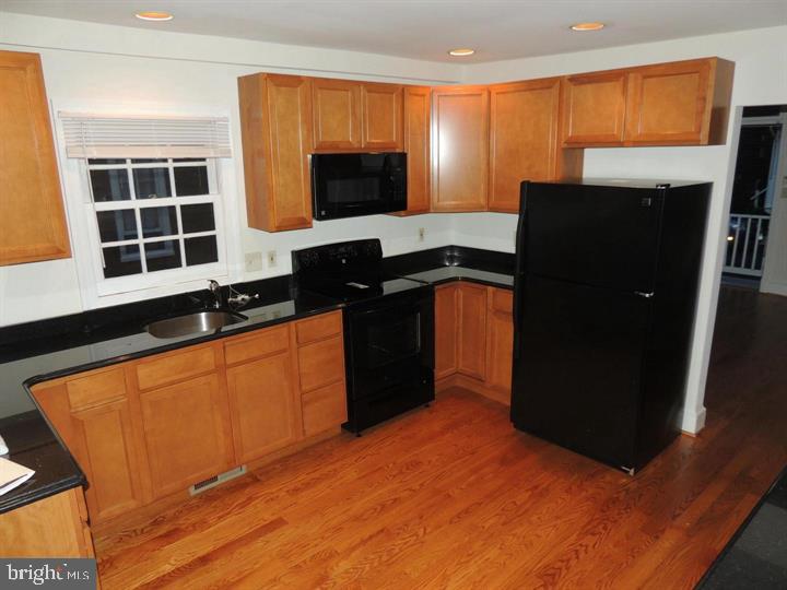 78 Charles St, Annapolis, MD 21401