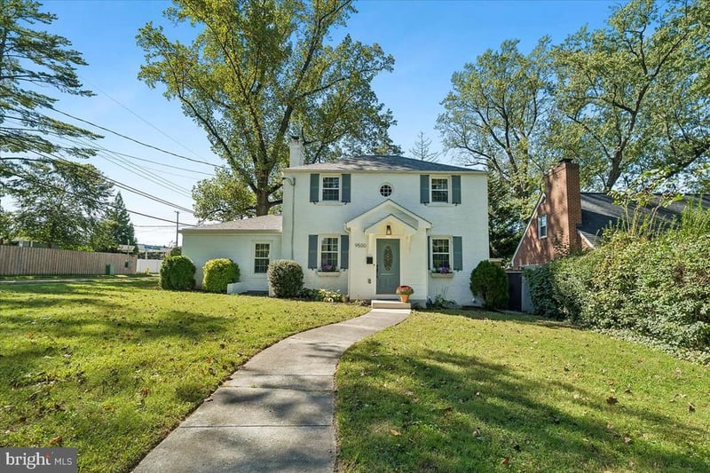 9500 Woodland Dr, Silver Spring, MD 20910