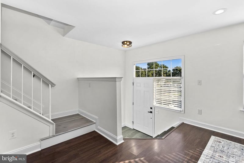 126 Oliver Ct, Purcellville, VA 20132