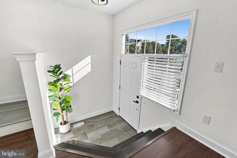 126 Oliver Ct, Purcellville, VA 20132