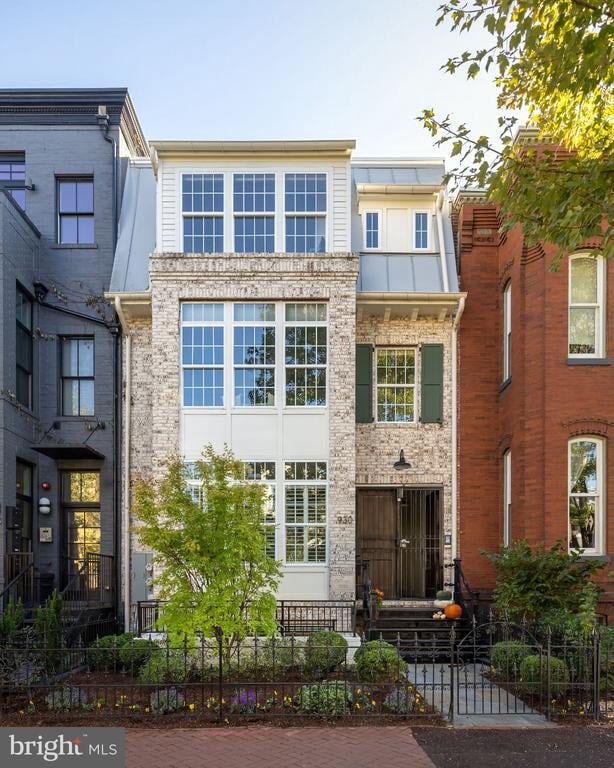 930 O St NW, Washington, DC 20001