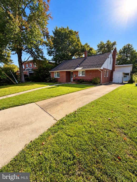 1115 Navahoe Dr, Silver Spring, MD 20903